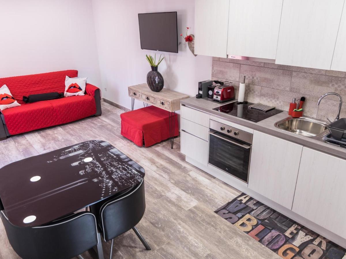 Sunset Ruby ,1 Bedroom, Swimming Pool Apartment *